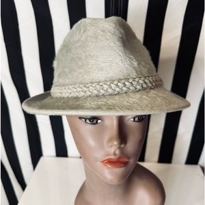 Cavanaugh Hats New York Vintage Fur Felt Fedora